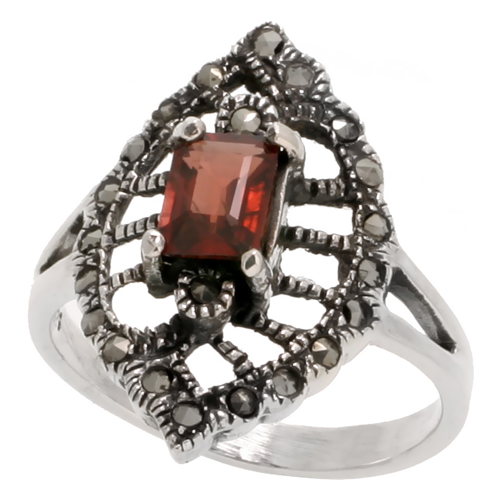 STERLING SILVER MARCASITE MARQUISE-SHAPED RING, W/ EMERALD CUT NATURAL GARNET, 1" (26 MM) WIDE