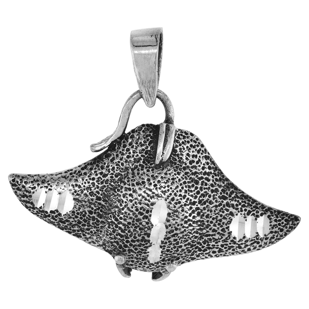 7/8 INCH TALL STERLING SILVER GIANT MANTA RAY PENDANT 33MM WIDE DIAMOND-CUT OXIDIZED FINISH NO CHAIN